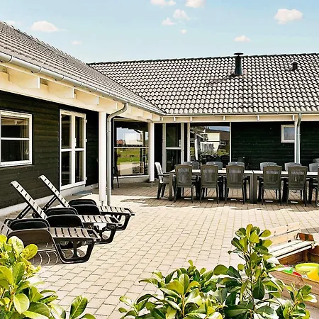5 Star In Idestrup * Bøtø By