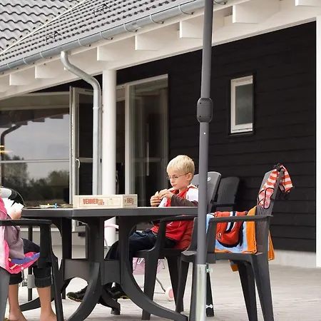 5 Star In Idestrup * Bøtø By