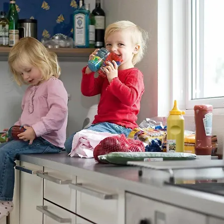 18 Person In Idestrup Vakantiehuis Bøtø By